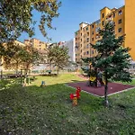 Via De Sanctis 26 Milano 4 Pax
